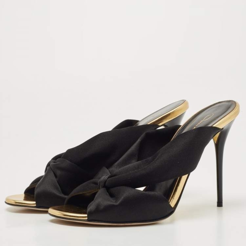 Oscar de la Renta Black Gold Satin Glenn mule Slide Sandals Sz 40 NWOB